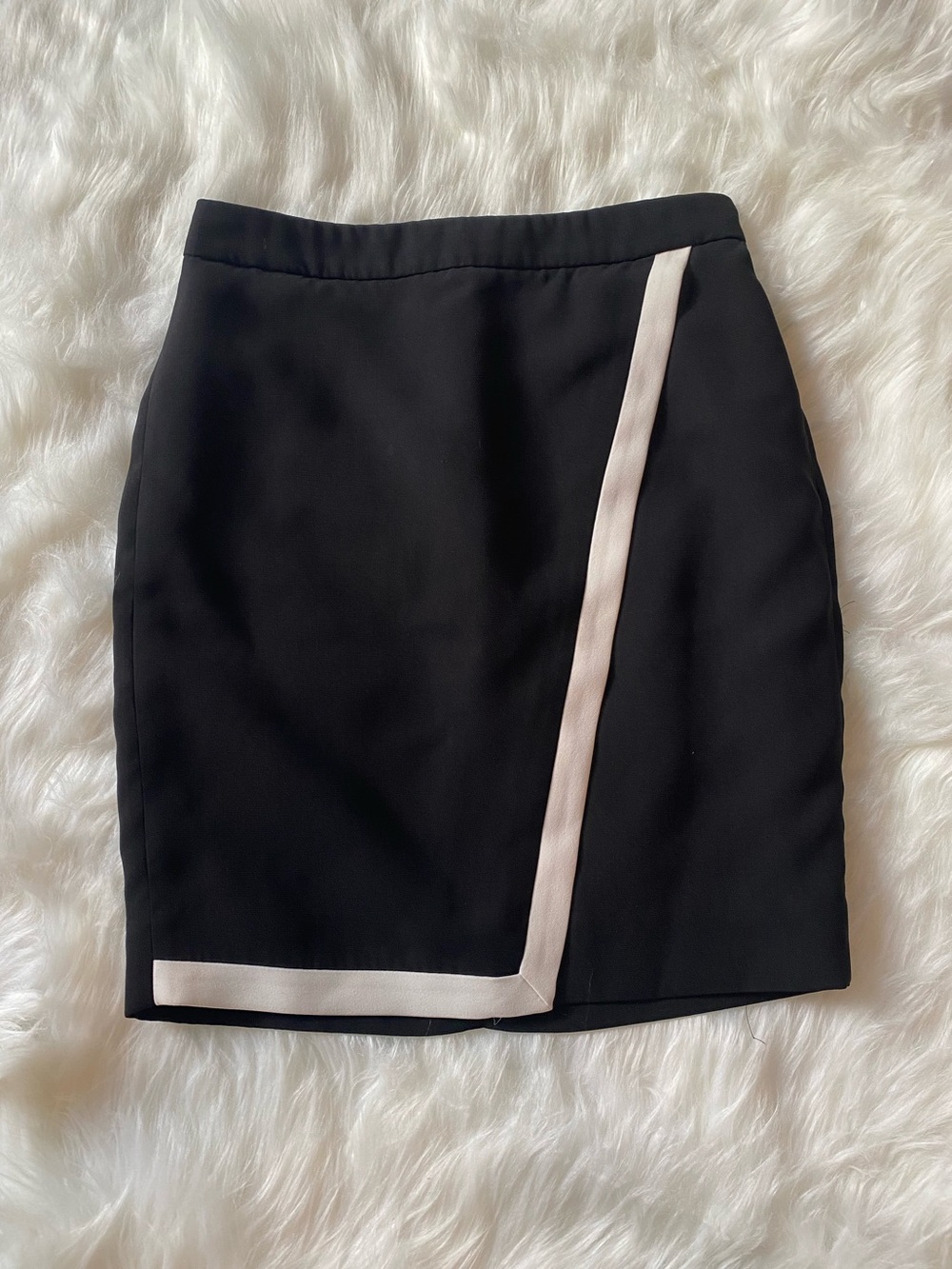 J. Crew Factory Black & White Knee-Length Pencil Skirt Size 0P